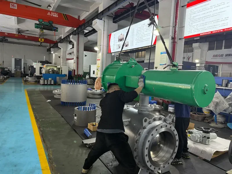 Gia công và lắp ráp van